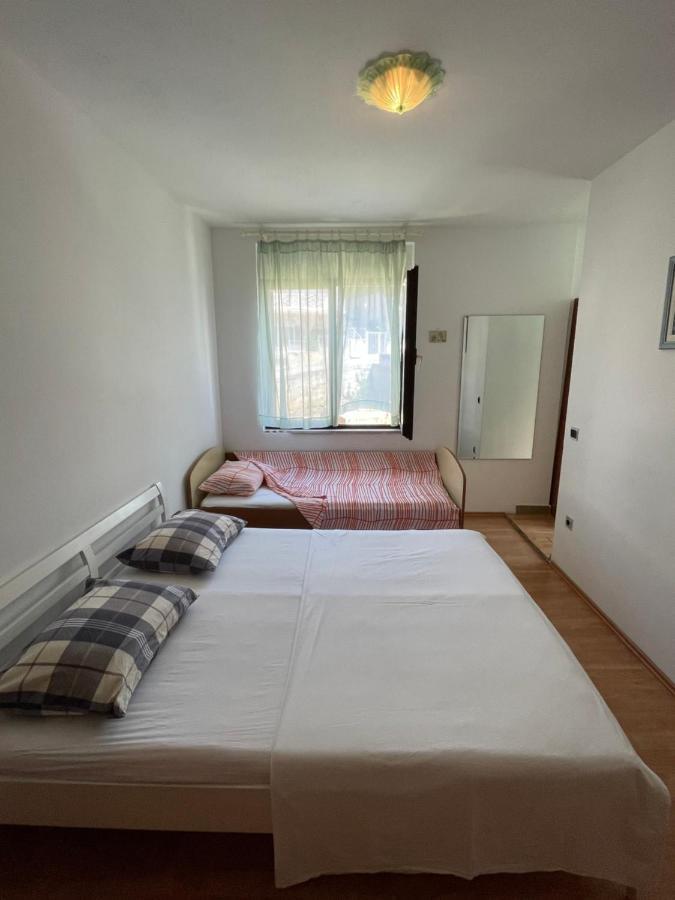 Apartment Iva Podstrana Eksteriør bilde