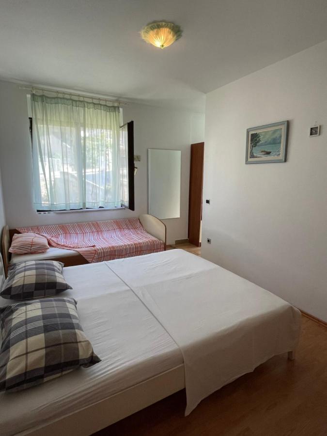 Apartment Iva Podstrana Eksteriør bilde