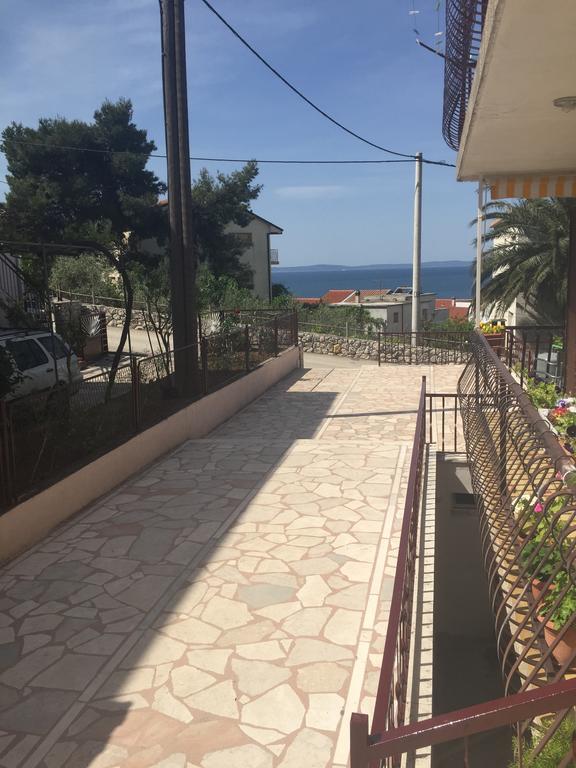 Apartment Iva Podstrana Rom bilde